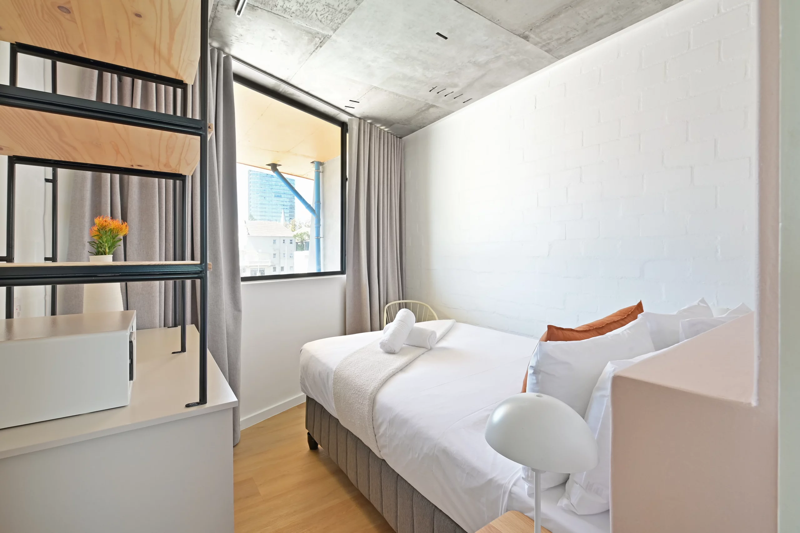 EIGHTY2 ON M Compact One Bedroom Apartments