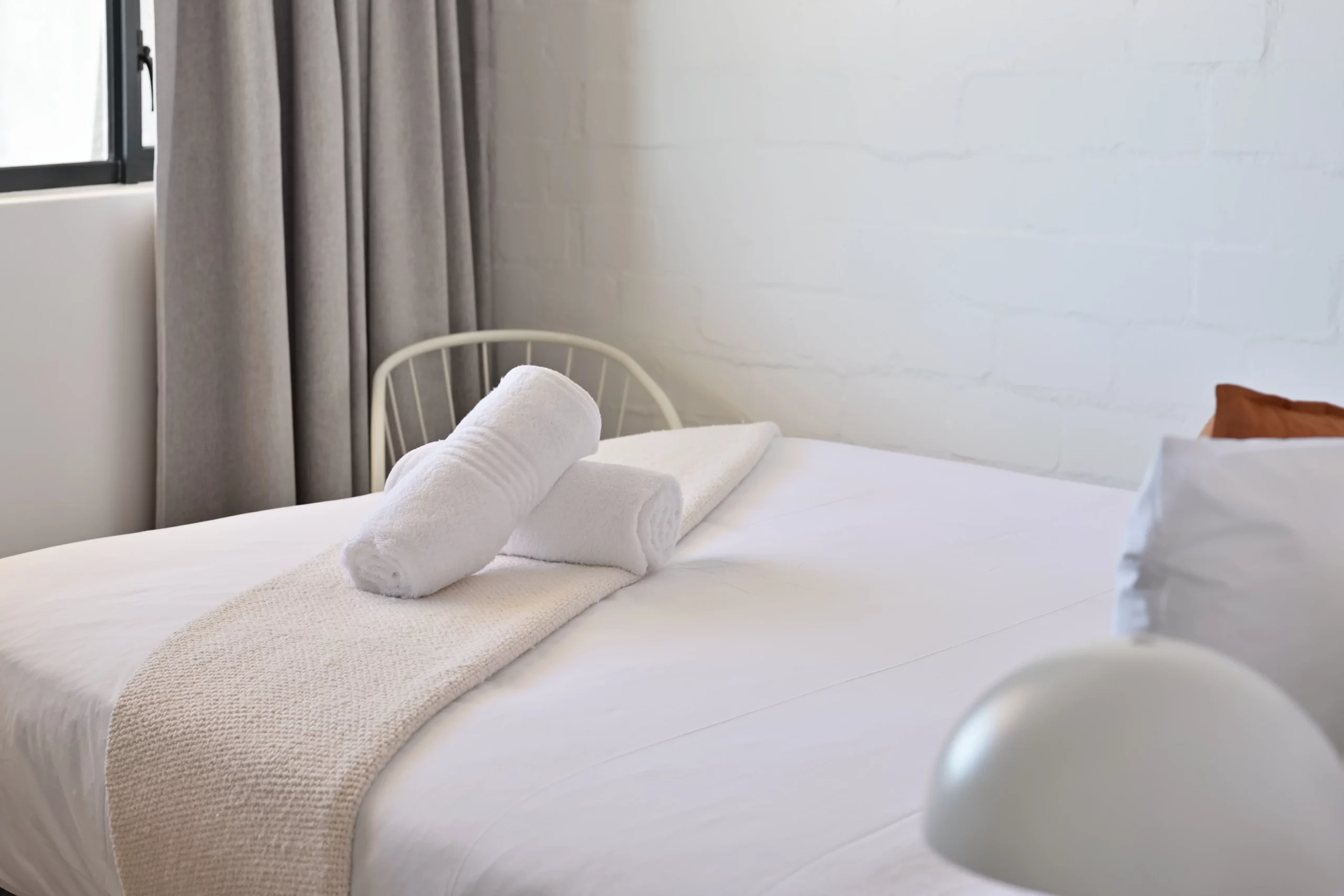 EIGHTY2 ON M Compact One Bedroom Apartments