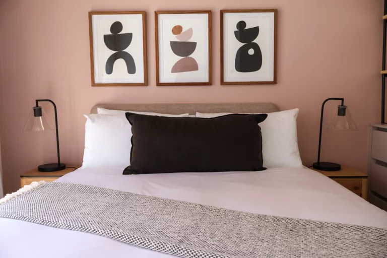 EIGHTY2 ON M Two Bedroom Apartment