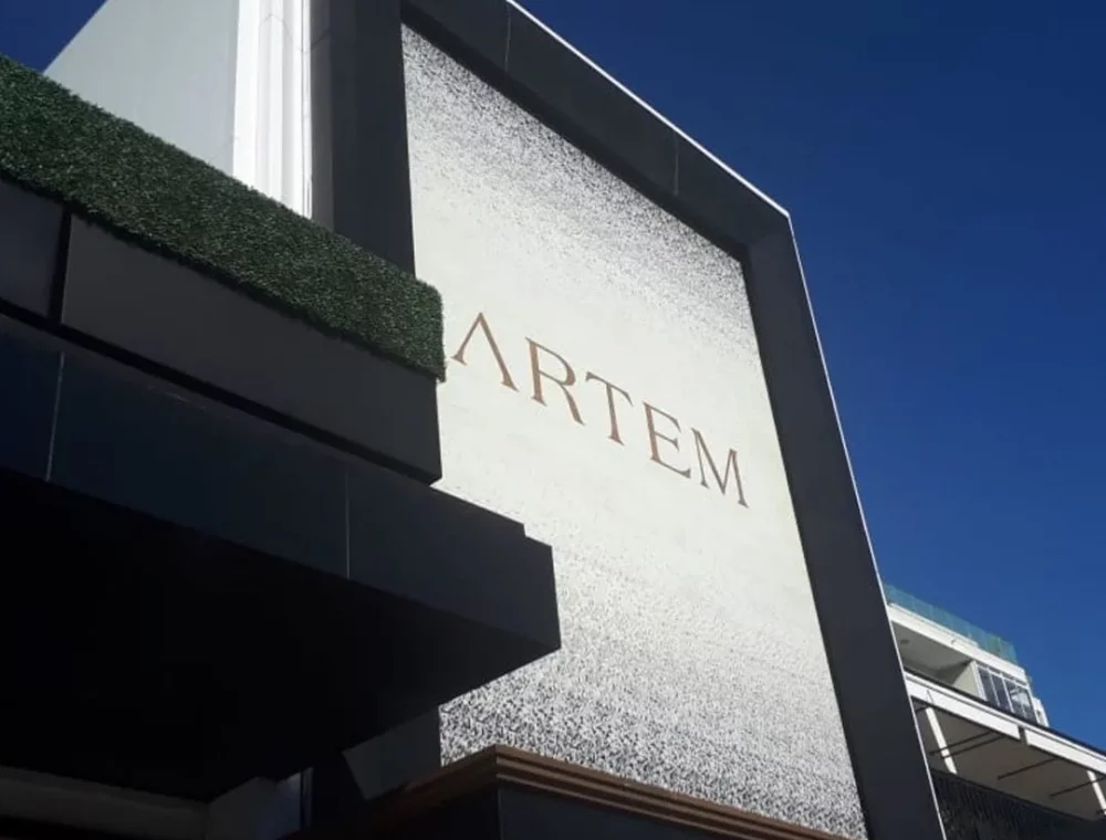 Artem Explore Adelphi Centre, a convenient shopping and dining hub near EIGHTY2 ON M. Find essential stores, boutiques, and eateries just steps away.