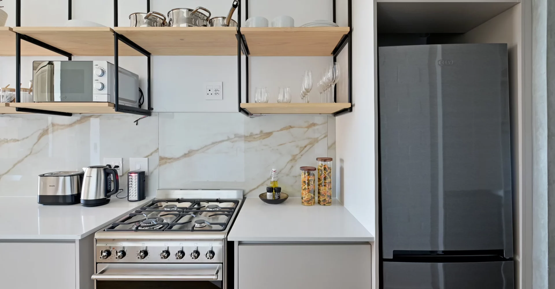 EIGHTY2 ON M One Bedroom Apartments