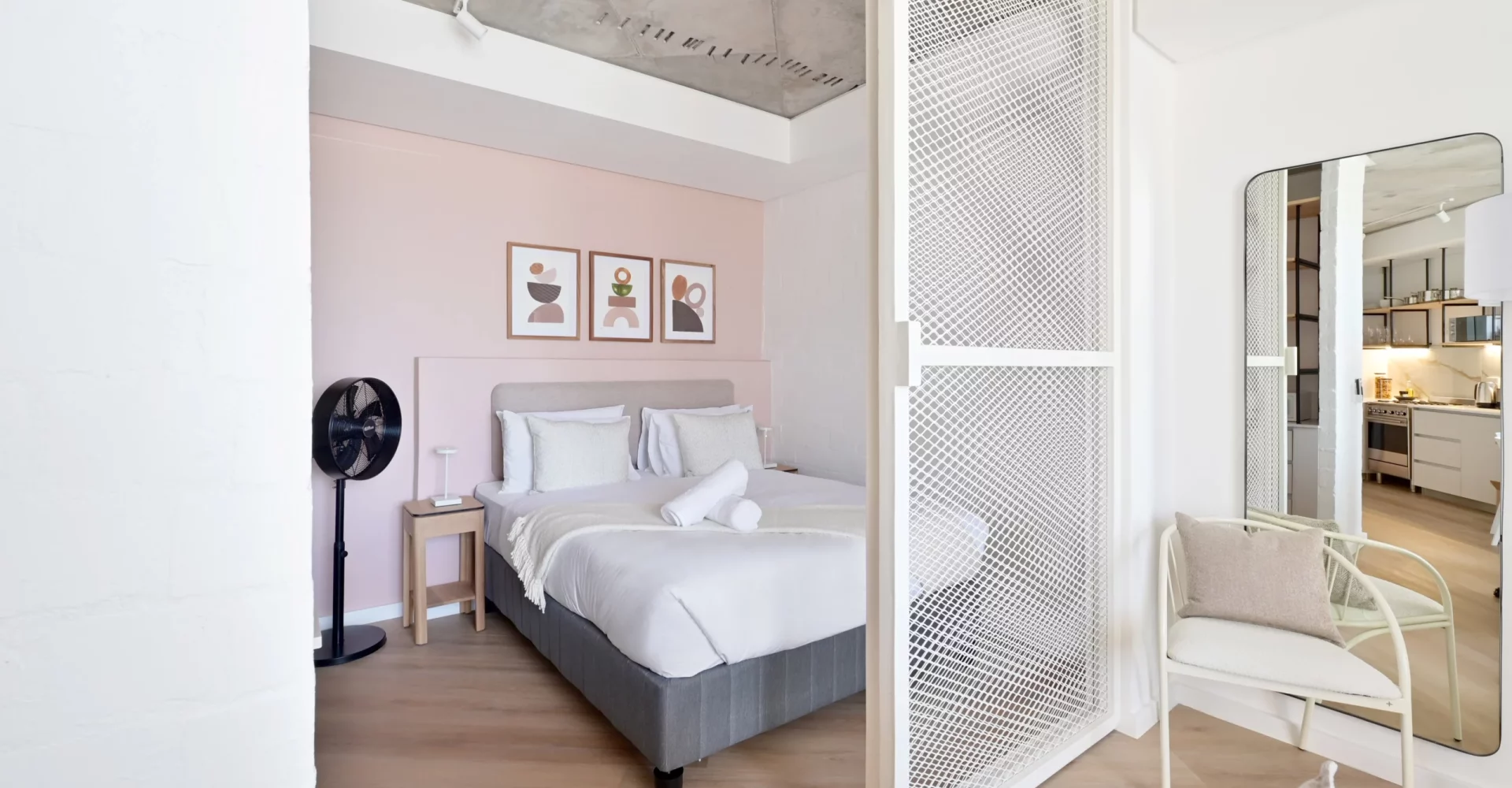 EIGHTY2 ON M One Bedroom Apartments