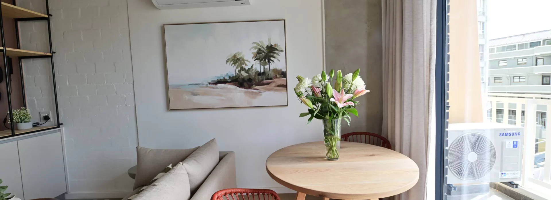 EIGHTY2 ON M STUDIO APARTMENTS