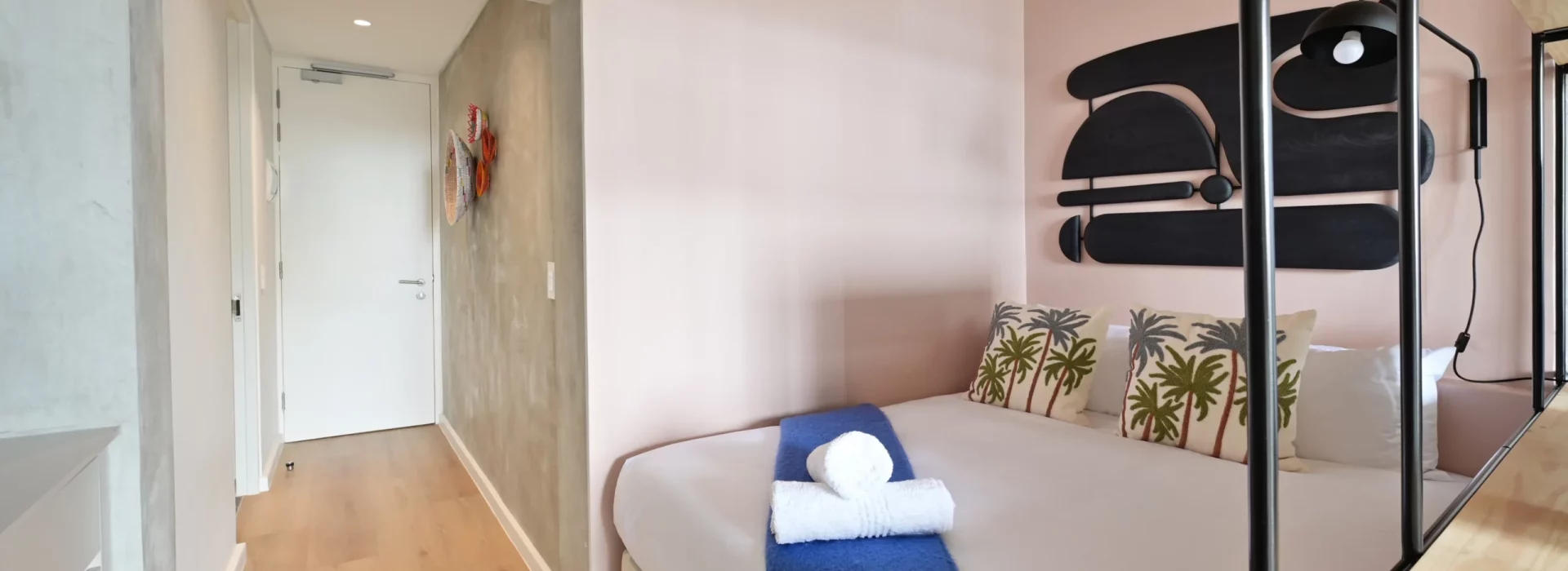 EIGHTY2 ON M STUDIO APARTMENTS