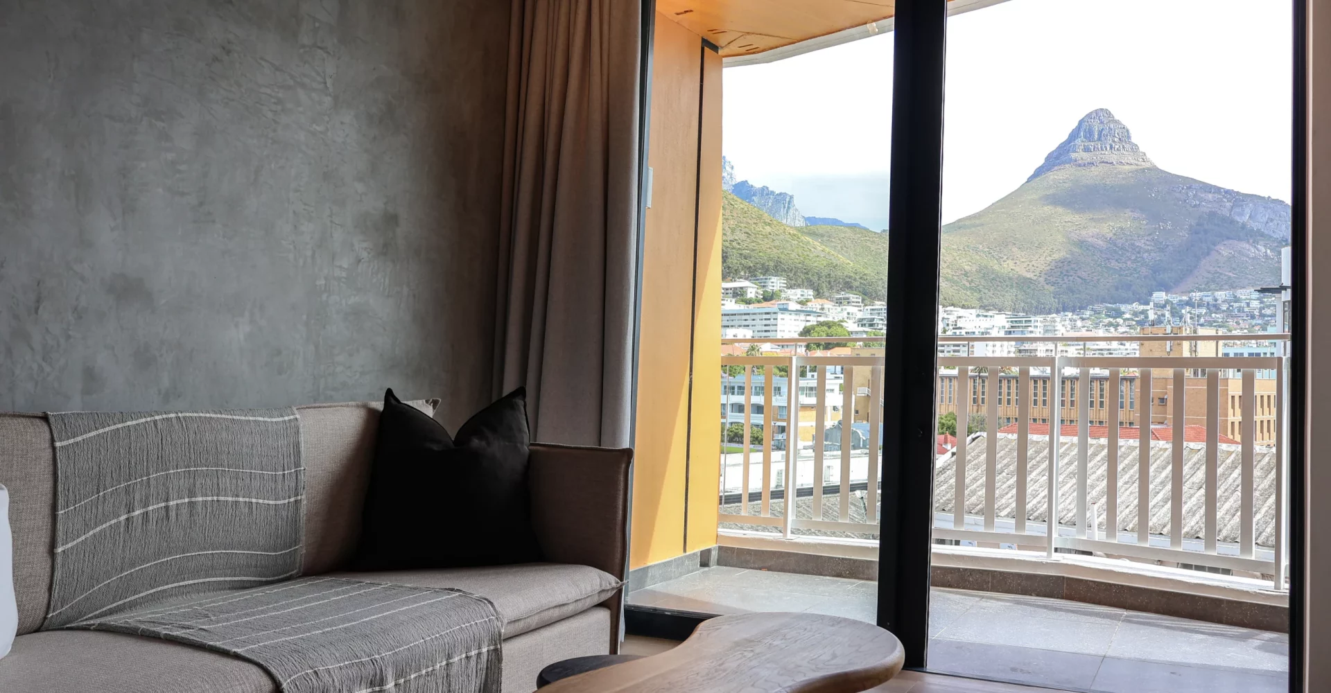 EIGHTY2 ON M Two Bedroom Apartment
