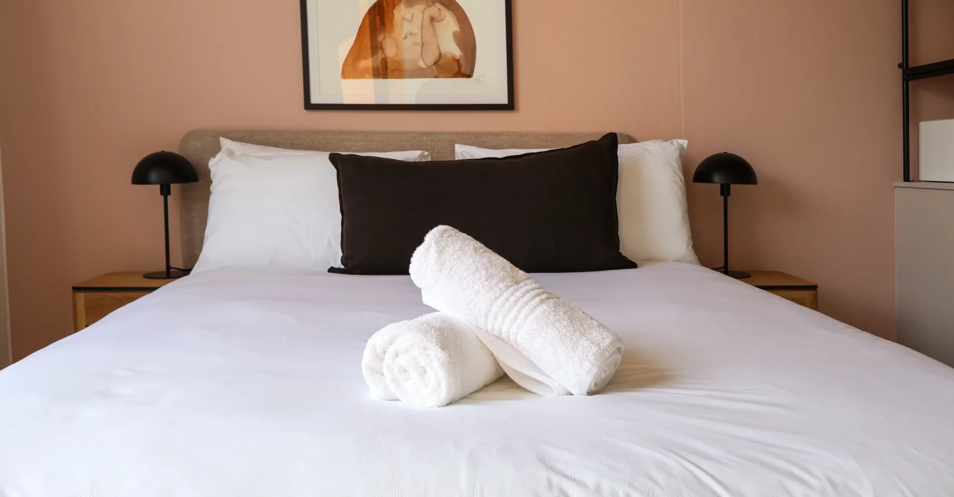 EIGHTY2 ON M Two Bedroom Apartment